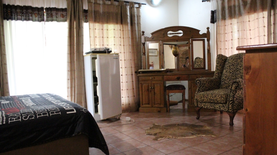 7 Bedroom Property for Sale in Potchefstroom Rural North West